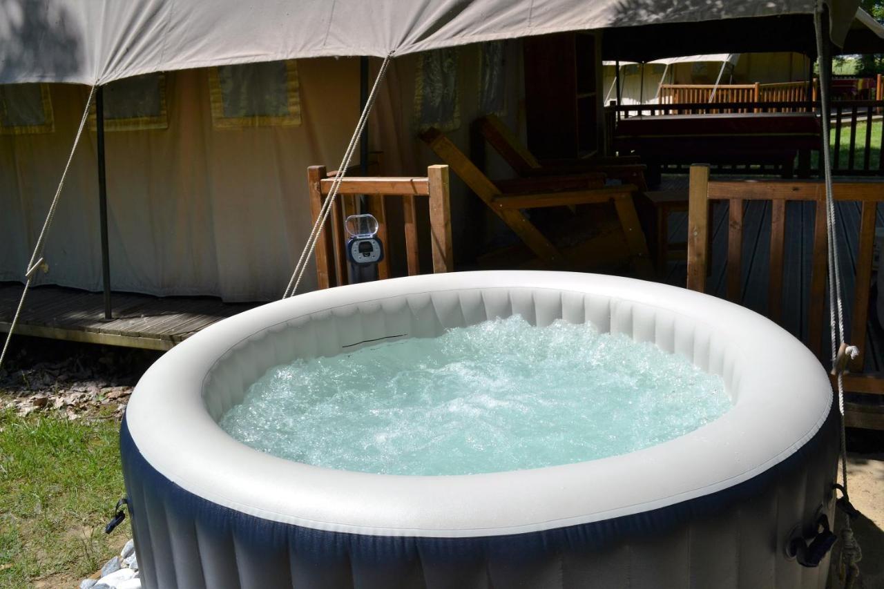 Luxury tent Les Du Moulin