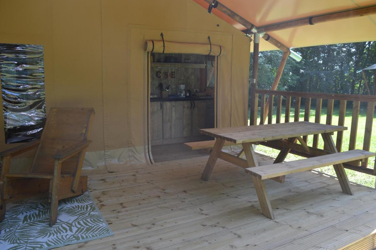 Les Du Moulin Luxury tent